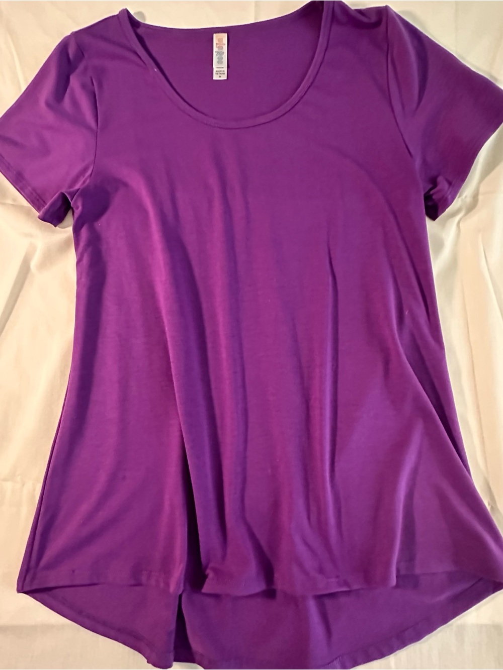 LuLaRoe Purple Scoop Neck Short Sleeve Tee classic, natural, casual streetwear